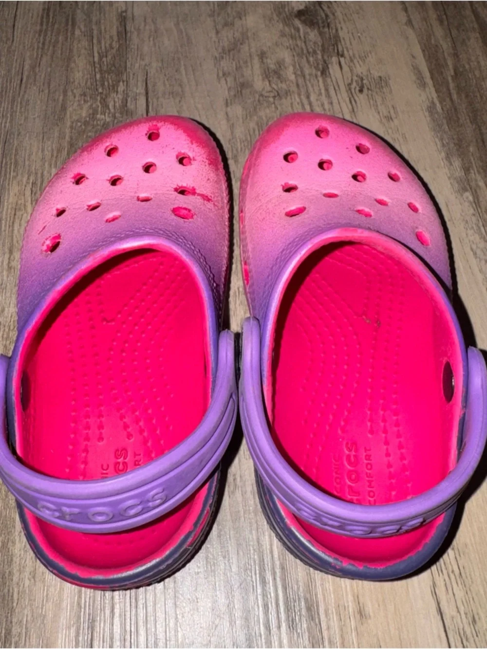 CROCS Kids Ombre Clog in Pink and Purple